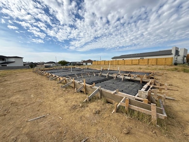 5025 Servando Dr, Laredo, TX 78046 - photo 3