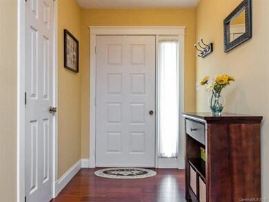 Foyer / Front Entrance