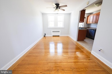 2943 Knorr St, Philadelphia, PA 19149 - photo 4