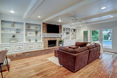 1127 Richelieu Ln, Houston, TX 77018 - photo 7