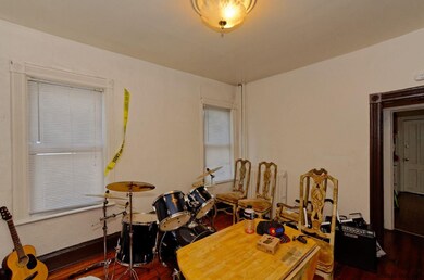 526 Hamilton St, Albany, NY 12203 - photo 6