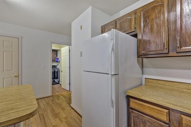 27 Pleasant St unit 63, West Lebanon, NH 03784 - photo 7