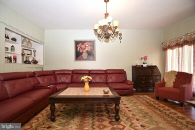 6823 Barnett Rd, Baltimore, MD 21239 - photo 6