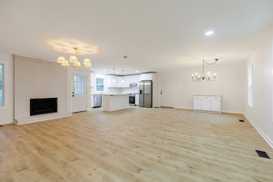 2107 Northwood Cir, Valdosta, GA 31602 - photo 3