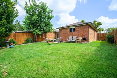 2017 Stein Way, Carrollton, TX 75007 - photo 7