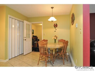 Large Dine-in Area
