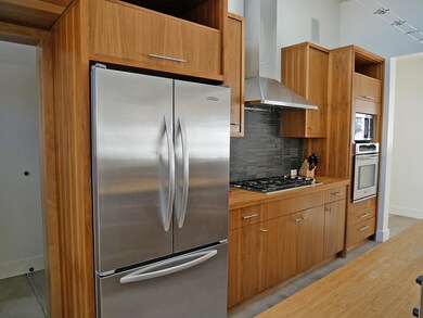 19 Promontory Kitchen
