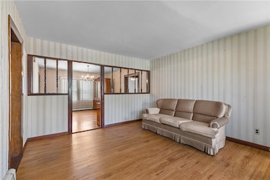 1st floor living room