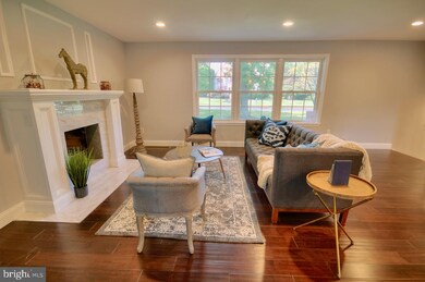 1241 Taylor Dr, Langhorne, PA 19047 - photo 4