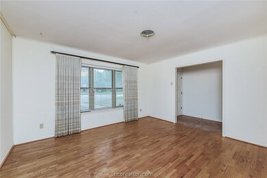 1903 Lawyer Place, College Station, TX 77840 - photo 5