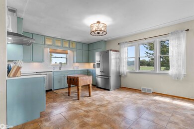 21456 105th St, Columbus Junction, IA 52738 - photo 7