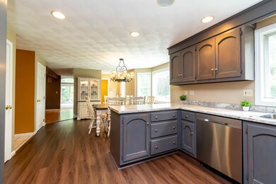 138 Londonderry Rd, Windham, NH 03087 - photo 5