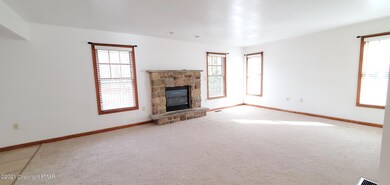 224 Dryden Rd, Stroudsburg, PA 18360 - photo 4