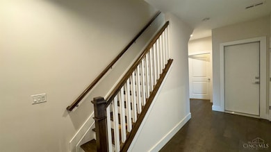 3912 Edwards Rd, Cincinnati, OH 45209 - photo 4