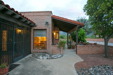 FRONT ENTRY