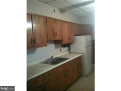 527 Cedar St, Reading, PA 19601 - photo 3