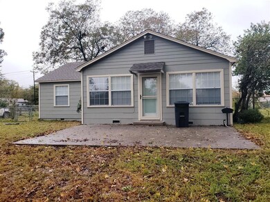 2496 Juanita Dr, Denison, TX 75020 - photo 4