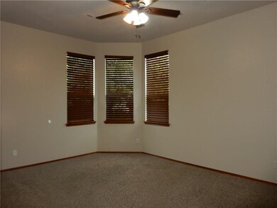 2216 SE 5th St, Moore, OK 73160 - photo 6