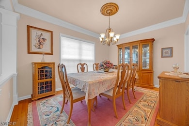 468 Crossfields Ln, Somerset, NJ 08873 - photo 6