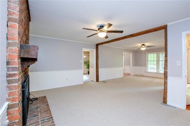 634 Eastwood Dr, Asheboro, NC 27205 - photo 7