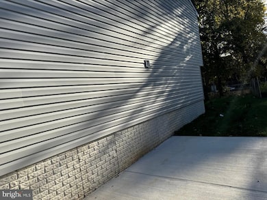 923 57th Place, Fairmount Heights, MD 20743 - photo 3