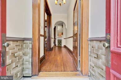 2133 Bolton St, Baltimore, MD 21217 - photo 2