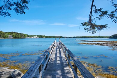 20- 110 States Point Road - St. George -