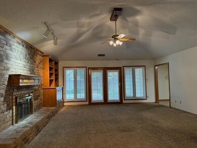 6433 Inverrary Dr, Abilene, TX 79606 - photo 6