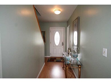 3362 Berkdale Dr, Columbus, IN 47203 - photo 2