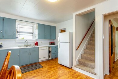 210 W Allen St, Winooski, VT 05404 - photo 5