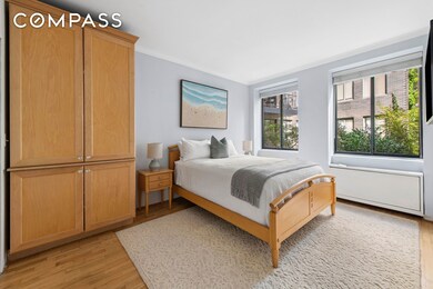 167 Perry St unit 2H, New York, NY 10014 - photo 5