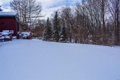 Offers a sprawling yard for winter outdoor activit