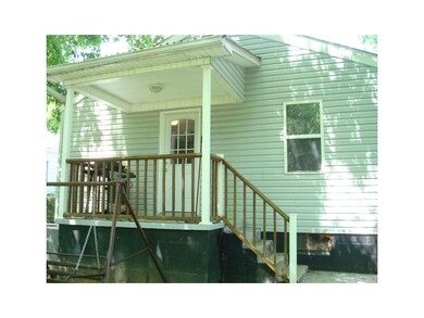 923 Hopson St, Johnson City, TN 37601 - photo 4