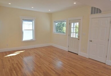 8 Draper St unit 3, Dorchester, MA 02122 - photo 4