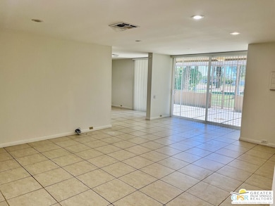 2559 N Whitewater Club Dr unit A, Palm Springs, CA 92262 - photo 5