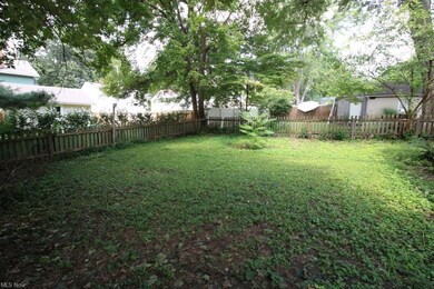 1709 Malasia Rd, Akron, OH 44305 - photo 4