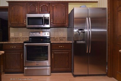 16 Mitris Blvd, Lincoln, RI 02865 - photo 4