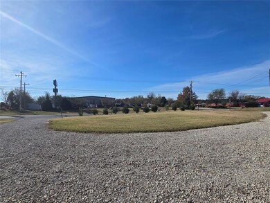 View of gravel circle driveway