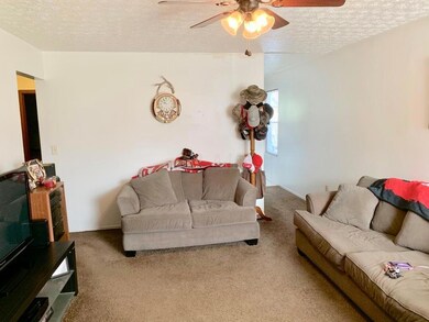 3939 - Living Room