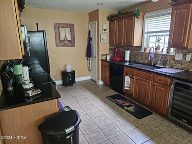 106 Liam Ct, Warner Robins, GA 31088 - photo 7