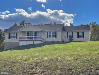 160 Lancaster Ct, Louisa, VA 23093 - photo 2