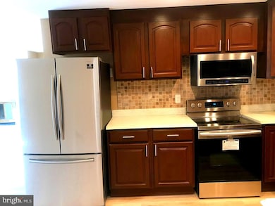 12 Slipstream Ct, Middle River, MD 21220 - photo 3