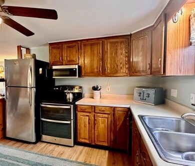 83 Wayland Trail, Narragansett, RI 02882 - photo 3