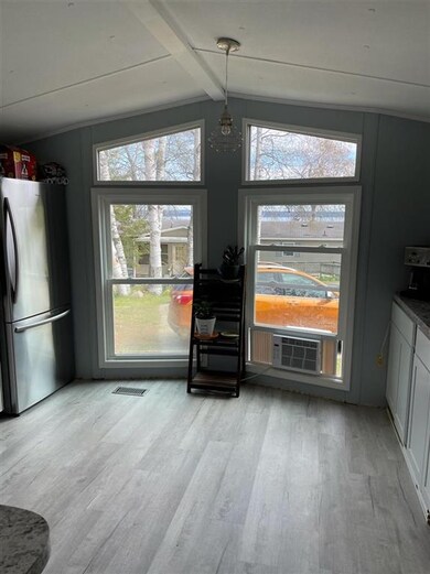 7745-21 Michigan Heights Ct, Charlevoix, MI 49720 - photo 4