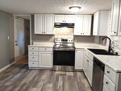 11 Catamount Hill Dr, Allenstown, NH 03275 - photo 7