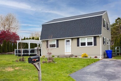 13 Drawbridge Dr, West Warwick, RI 02893 - photo 2
