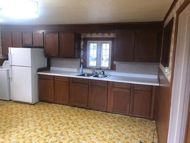 3 Arthur St, Haverhill, MA 01832 - photo 7