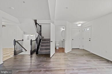 7335 Granite Woods Ct, Windsor Mill, MD 21244 - photo 4