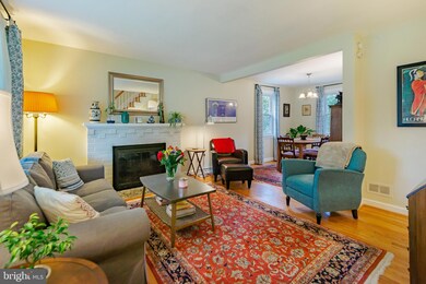 6629 Loch Hill Rd, Baltimore, MD 21239 - photo 6