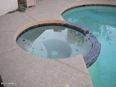 JACUZZI
